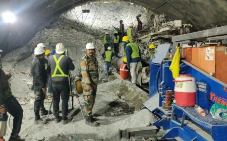 उत्तरकाशी टनल हादसे में फंसे 41 मजदूरों को 17 दिन बाद सुरक्षित बाहर निकाला गया