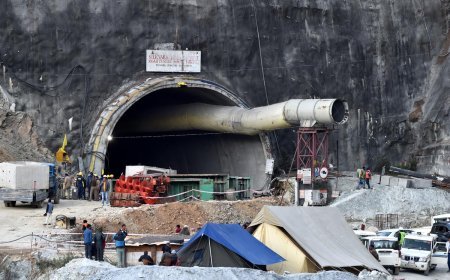 उत्तरकाशी सुरंग बचाव अभियान फिर रुका, कुछ और दिनों की देरी हो सकती है