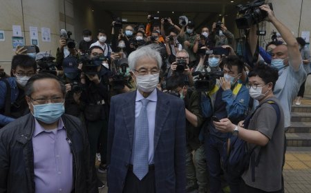 असंतुष्टों पर बीजिंग की कार्रवाई के तहत हांगकांग के कार्यकर्ता प्रकाशक जिमी लाई पर इस सप्ताह मुकदमा चलाया जाएगा