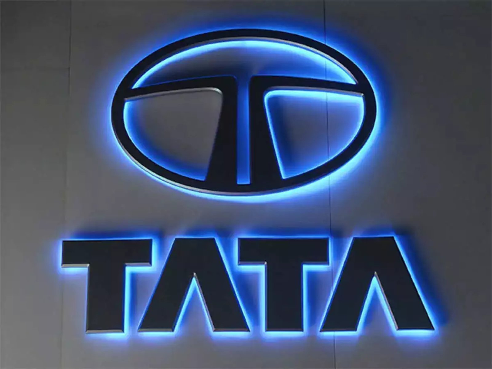 Tata Motors 1 फरवरी से कारों के मूल्यों में वृद्धि करेगा