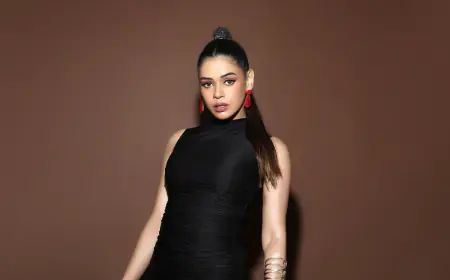 Shalmali Captivates Fans with Her New Romantic Track ‘Awaara’