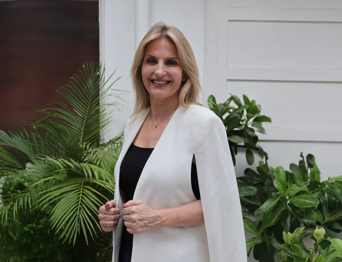 How a Single Woman Is Quietly Changing the Lives of Global Billionaires